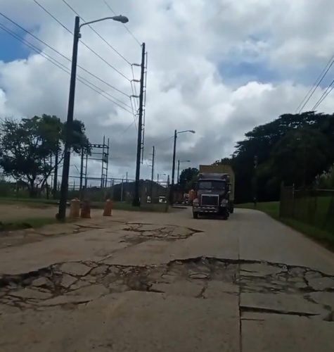 Noticia Radio Panamá | Falta de mantenimiento en las vías, mal de nunca acabar en el Corredor Logístico: Gremios reiteran llamado a buscar soluciones