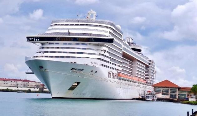 Noticia Radio Panamá | Inicia la temporada de Cruceros en Colón. Cámara de Comercio espera que ayude a dinamizar la economía