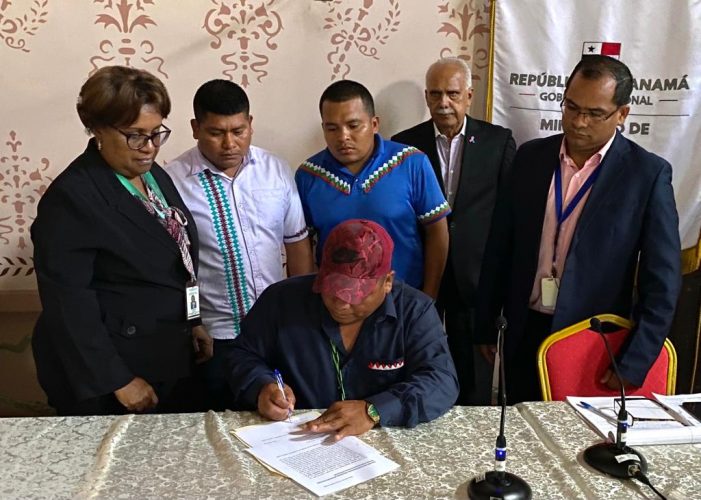 Featured image for “Continúan las reuniones con dirigentes indígenas, para el cumplimiento de los acuerdos del TRI en Bocas del Toro”