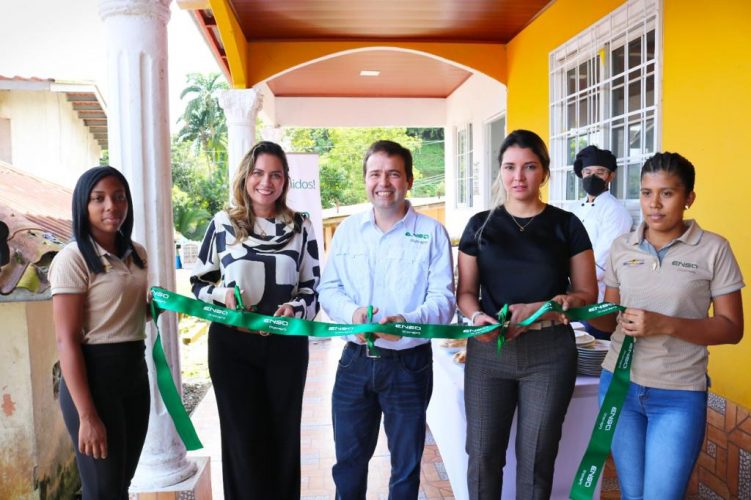 Noticia Radio Panamá | ENSA inaugura en Portobelo un nuevo Centro de Atención al Cliente, beneficiará a más de 1500 usuarios
