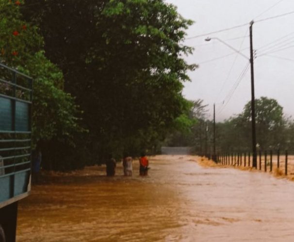 Más de 27 casas afectadas por inundaciones en la provincia de Veraguas