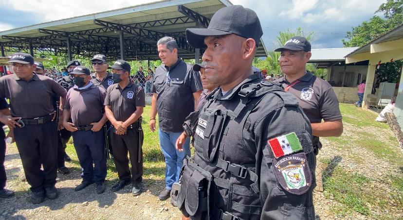 Policía Nacional capacita a más de 900 policías comarcales