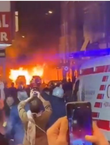 Featured image for “Reportan explosión de coche bomba en Estambul”