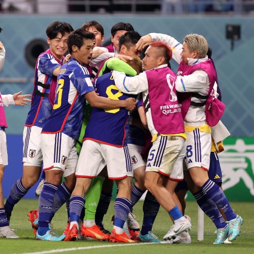 Featured image for “Grupo E: Japón y España clasifican en una montaña rusa de emociones”