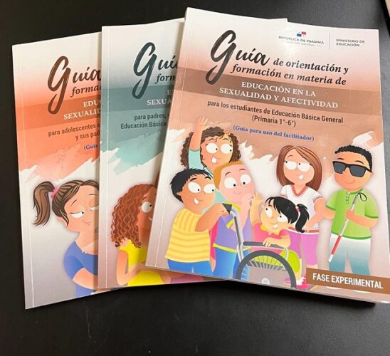 Noticia Radio Panamá | Meduca capacita a 3 mil docentes en guías de  sexualidad y afectividad