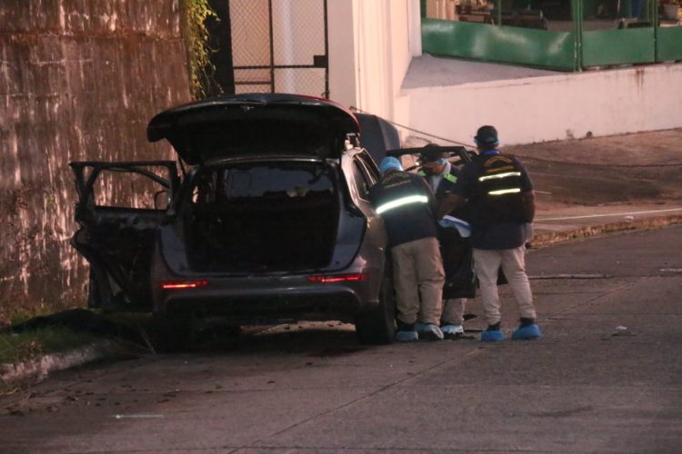 Noticia Radio Panamá | Encuentra persona sin vida dentro del maletero de un auto en Betania