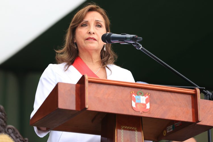 Noticia Radio Panamá | Cifra de muertos por protestas en Perú asciende a 24, mientras Dina Boluarte convoca a la iglesia para buscar ‘la paz social’