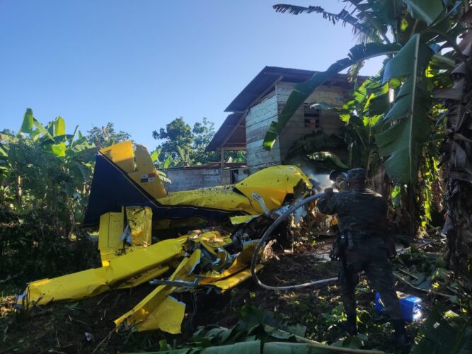 Noticia Radio Panamá | Un herido grave al chocar dos avionetas en Bocas del Toro