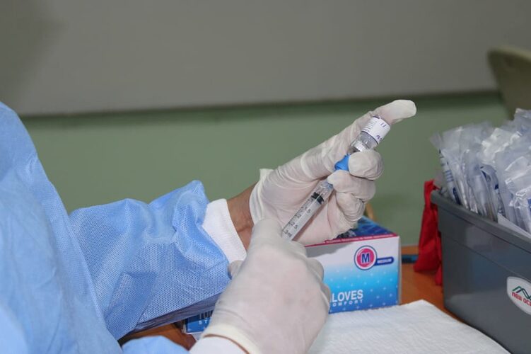 Featured image for “Continúa vacunacion con la bivalente contra el Covid-19, Minsa pretende adquirir hasta 1.7 millón de dosis”