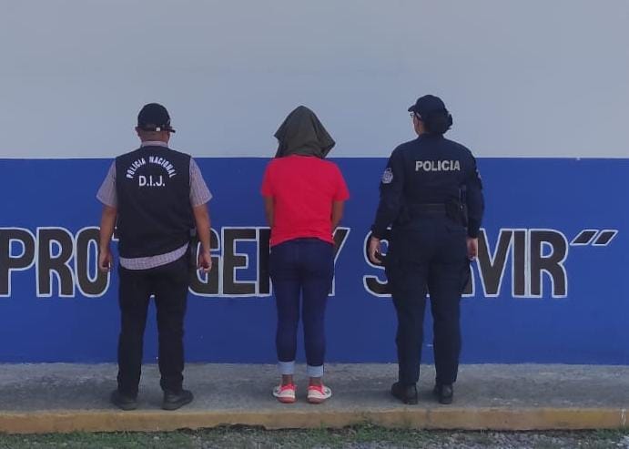 Noticia Radio Panamá | Capturan a sospechosa de homicidio de una menor de un año