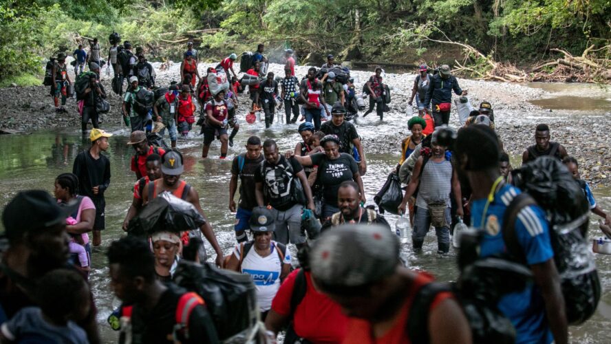 Featured image for “Más de 170 migrantes irregulares retornaron en vuelo humanitario a Venezuela”