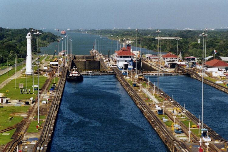 Featured image for “Fuerzas navales del Ejército de Irán pretenden ingresar al Canal de Panamá”