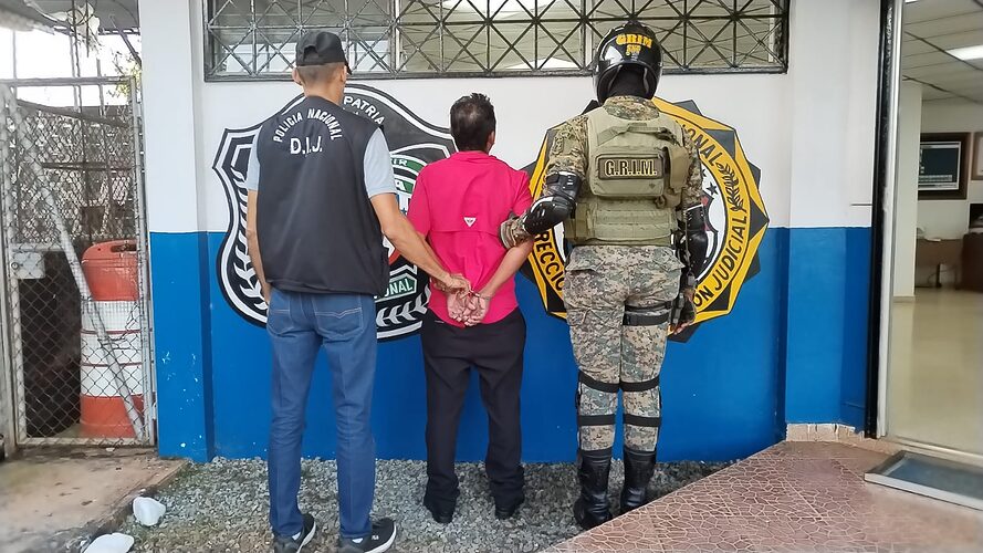 Featured image for “Policía aprehende a hombre de 50 años por presunta violación a una menor en Chepo”