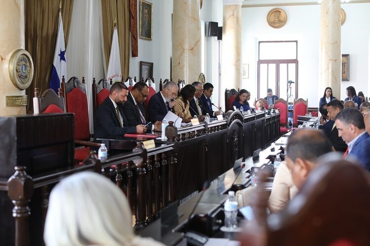 Featured image for “Oficina del Casco Antiguo tuvo un acercamiento con el Consejo Municipal de Panamá”
