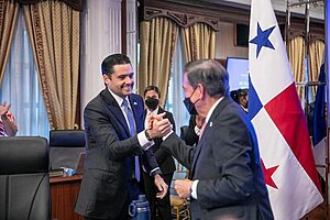 “Listo para el ruedo político, vicepresidente Carrizo renuncia a su cargo como ministro de la presidencia”