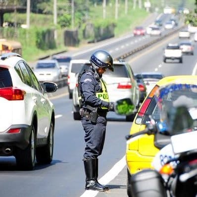 Noticia Radio Panamá | Más de 2 mil conductores sancionados por manejar bajo los efectos del alcohol en todo el país