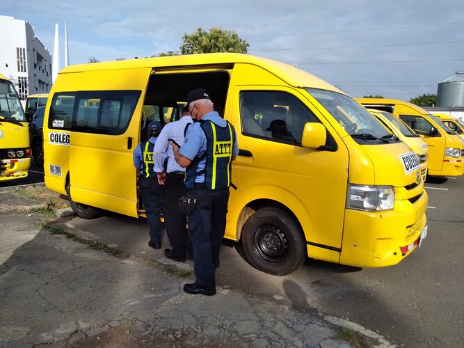 ATTT will start inspection day of school buses at the Rommel Fernández Stadium