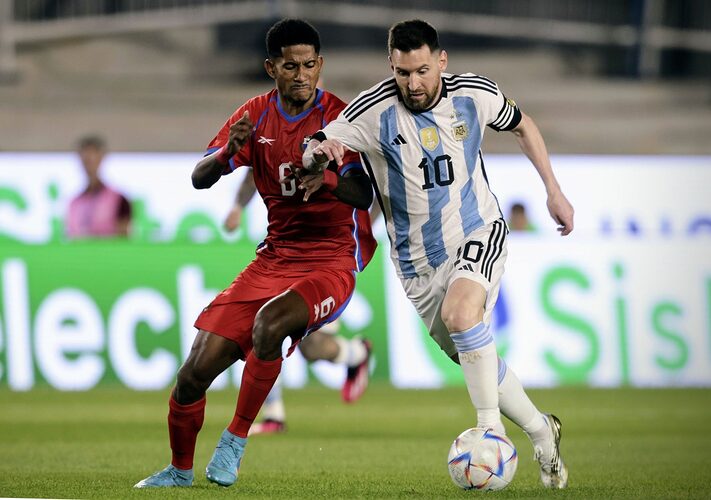 Featured image for “No se la vieron fácil ante Panamá, Argentina solo le anotó dos goles a la ‘Sele’”