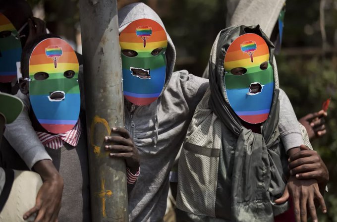 Noticia Radio Panamá | Hasta 10 años de prisión para homosexuales en Uganda