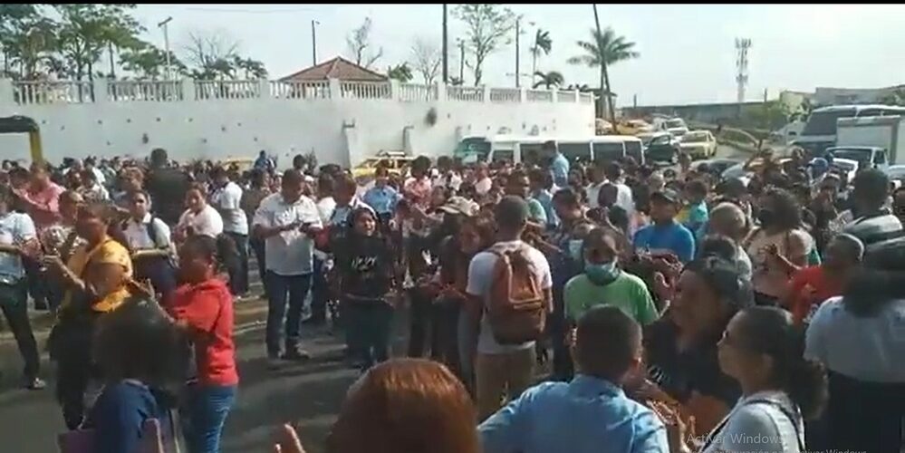 Noticia Radio Panamá | Meduca asegura que se encargará de los gastos de la CADU mientras solucionan tema de la Chequera