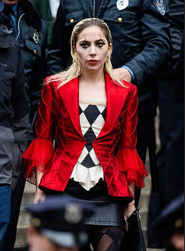 Featured image for “Se conocieron las primeras imágenes de Lady Gaga como Harley Quinn durante la grabación de la película «Joker 2»”