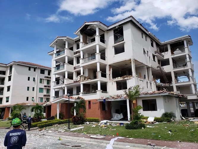 Noticia Radio Panamá | Declaran culpables a tres personas por la explosión del PH Costa Mare