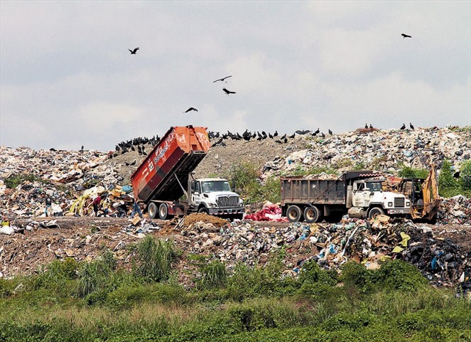 Featured image for “Consejo de Gabinete declara estado de emergencia ambiental en el relleno sanitario de Cerro Patacón”