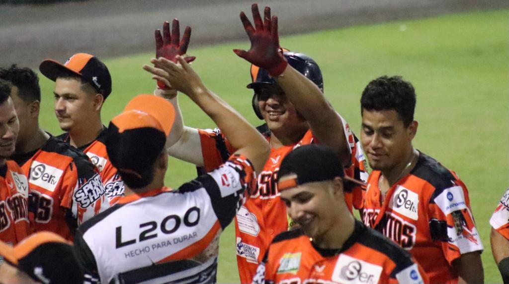 Noticia Radio Panamá | Béisbol Mayor: Los Santos es el primer clasificado a semifinales