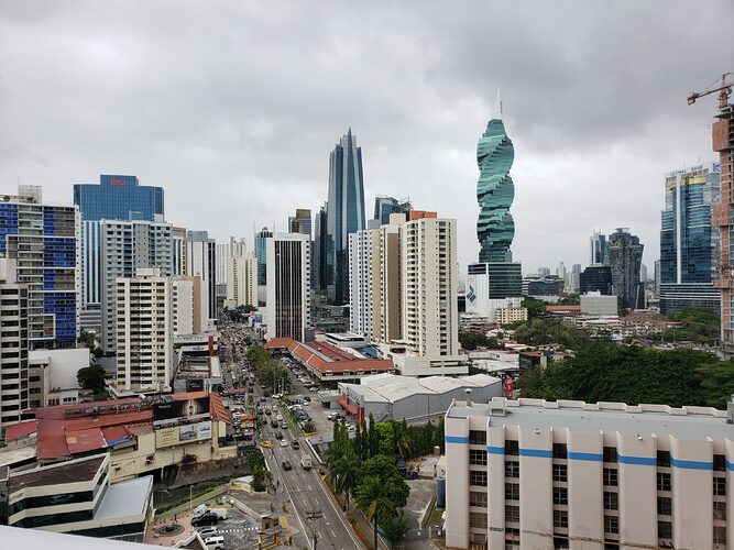Noticia Radio Panamá | El MEF asegura que PIB panameño inició recuperación en el 2020 
