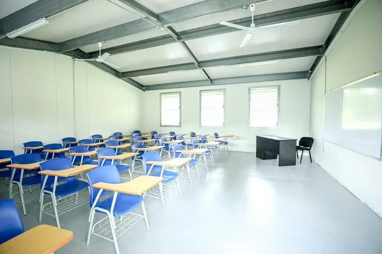 Featured image for “Armarán 55 aulas modulares para albergar a 4 mil estudiantes”