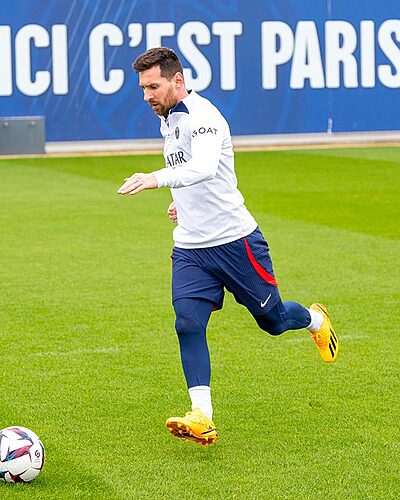 Featured image for “París Saint Germain levanta sanción a Messi”