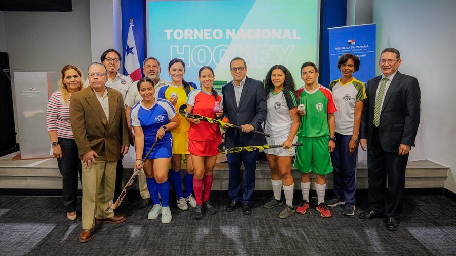 Noticia Radio Panamá | Campeonato Nacional Mayor de Hockey sobre césped será en Chiriquí