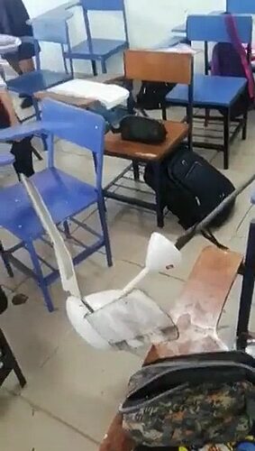 Noticia Radio Panamá | Más de siete heridos tras accidente en la escuela Stella Sierra, un abanico les cayó encima