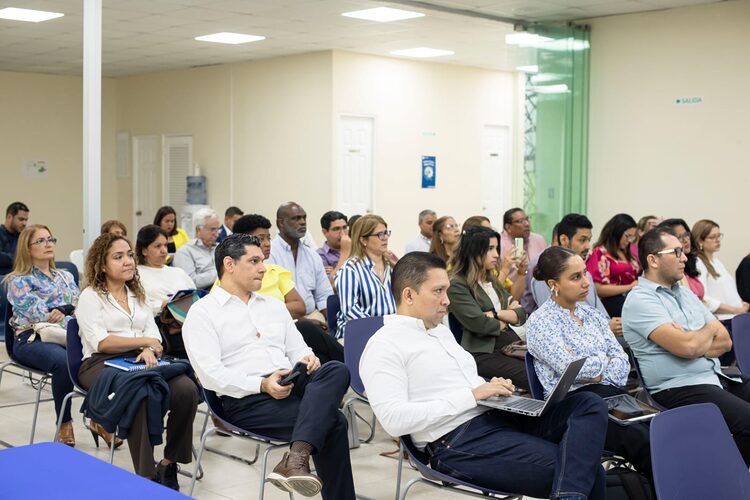 Featured image for “Agentes del mercado eléctrico del país participan en taller sobre Pliego Tarifario de ETESA”