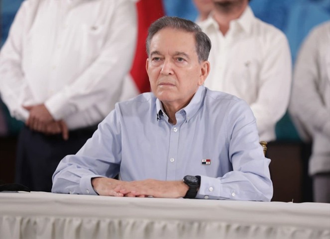 Featured image for “Presidente Cortizo pasó la noche en evaluación médica”
