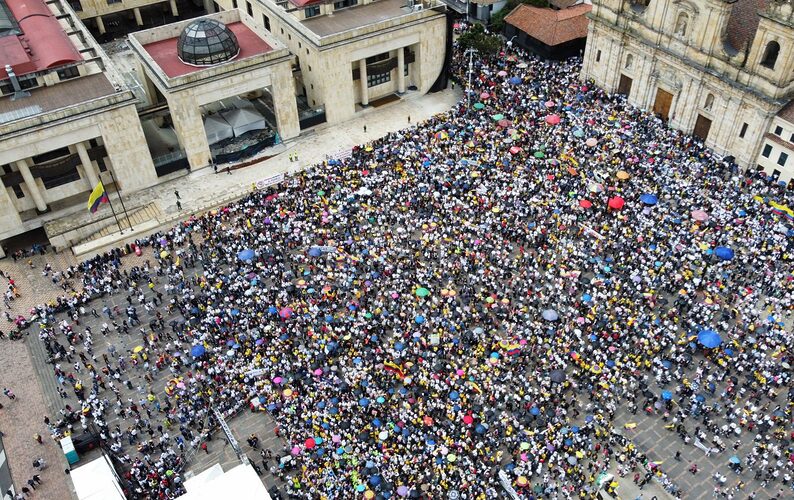 Featured image for “Colombia en las calles contra administración de Gustavo Petro”