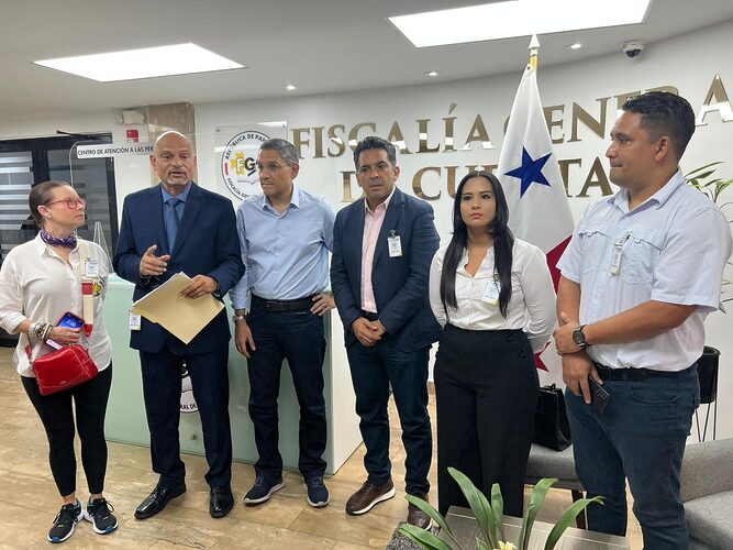 Noticia Radio Panamá | Independientes, Vamos y MOCA exigen audito de la descentralización paralela