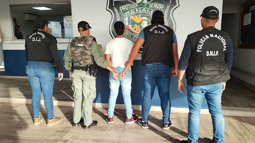 Featured image for “Policía detiene a presunto homicida en La Siesta de Tocumen”