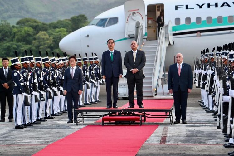 Featured image for “Primer Ministro Coreano visita Panamá”