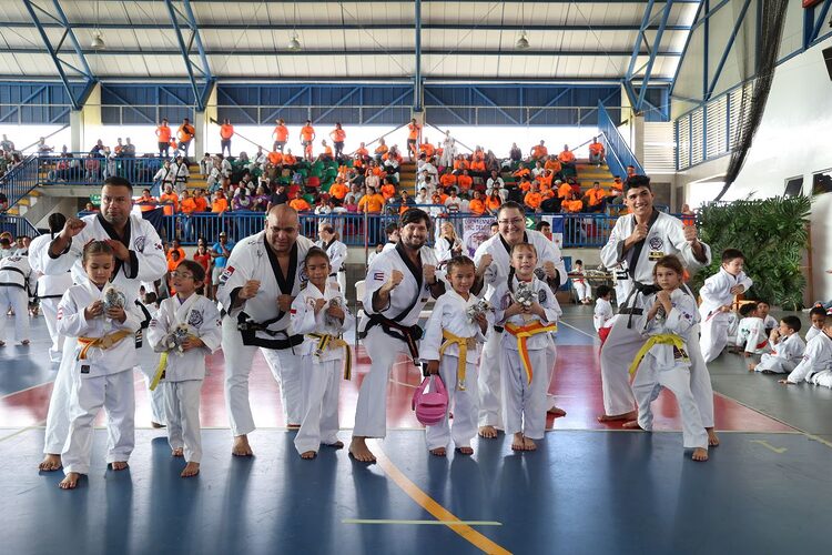 Featured image for “Delegación panameña trae 47 medallas de oro, 33 de plata y 35 de bronce del Campeonato Regional y del Caribe de la WTSD”