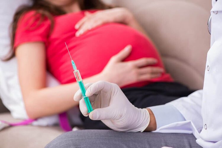 Noticia Radio Panamá | Aprueban vacuna para embarazadas que previene la bronquiolitos en bebés