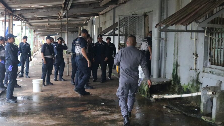 Featured image for “Continúan operativos de requisa en centro penitenciario Nueva Esperanza, Colón”