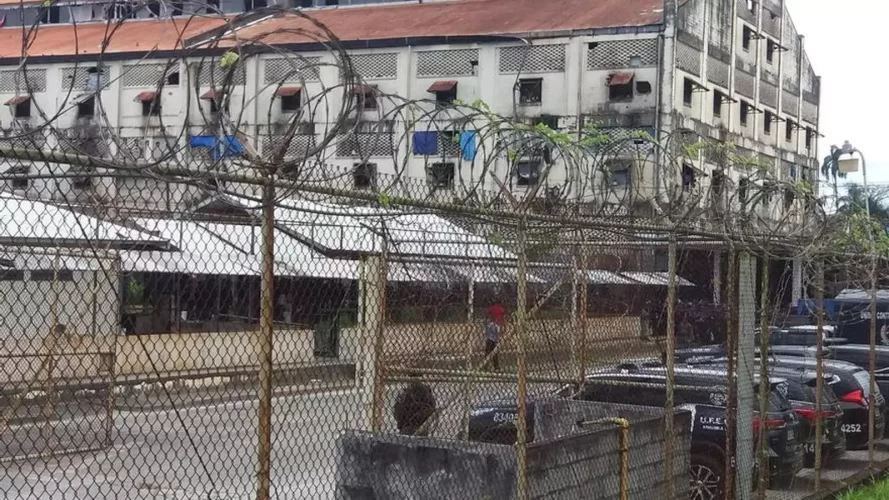 Noticia Radio Panamá | Fiesta de cumpleaños no autorizada le  costó el puesto a dos funcionarios del Centro Penitenciario Nueva Esperanza