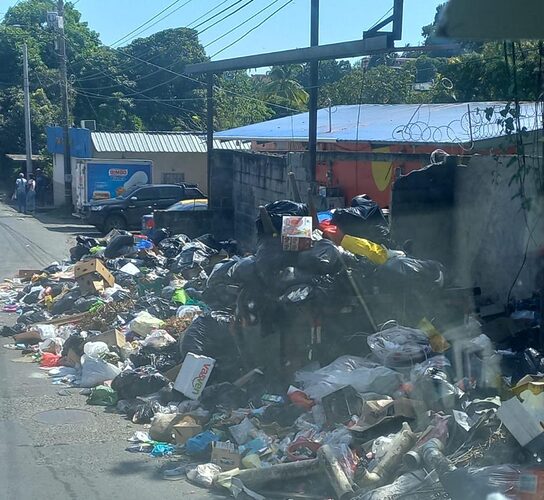 Noticia Radio Panamá | Preocupa situación de la recolección de la basura, indica el ministro de Salud
