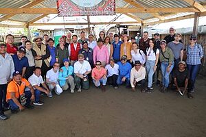 Noticia Radio Panamá | “Ministros y embajadores visitan a la comunidad Gardi Sugdup, una de las primeras que se trasladará a tierra firme por cambio climático”
