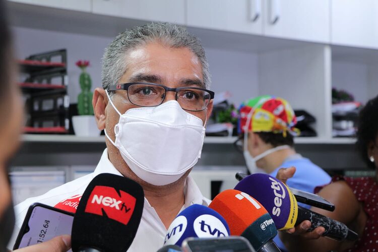 Featured image for “AMOACS presiona con paro, el ministro de Salud les responde”