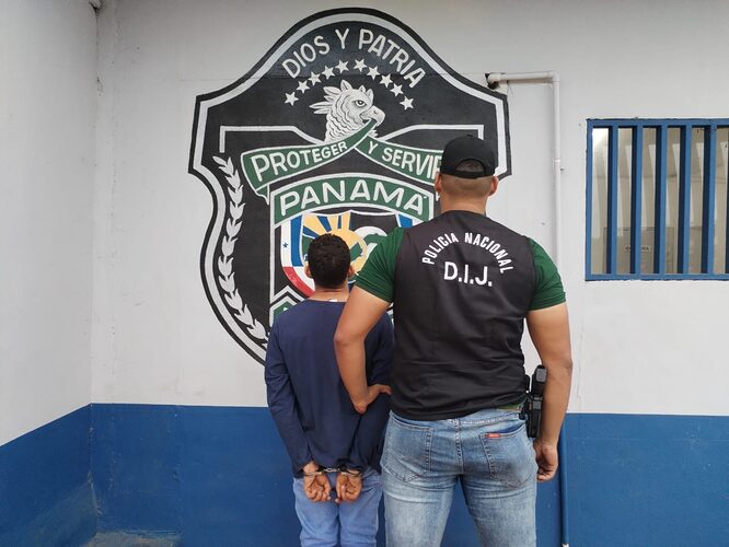 Featured image for “Hombre detenido por presunto femicidio e infanticidio contra su esposa”