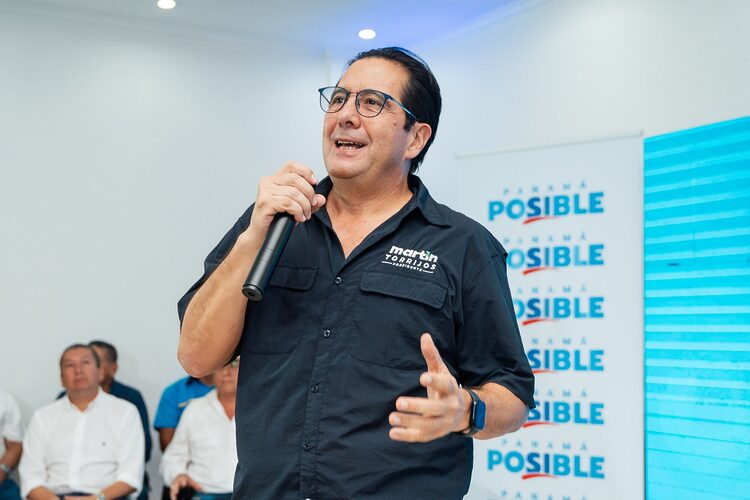 Featured image for “Panamá Posible gana más simpatía según Martín Torrijos”