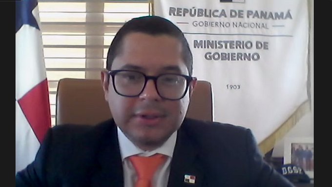 Featured image for “Roger Tejada sobre ley de contrato minero: «Hemos tomado una decisión responsable»”