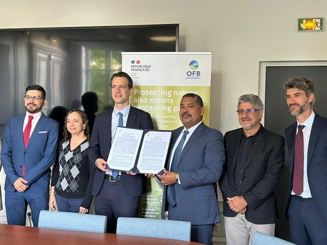 Featured image for “Coiba AIP firma importante acuerdo de cooperación en Francia”